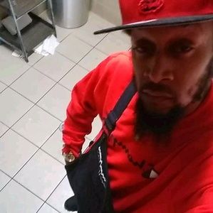 Meet your Posher, Carlton